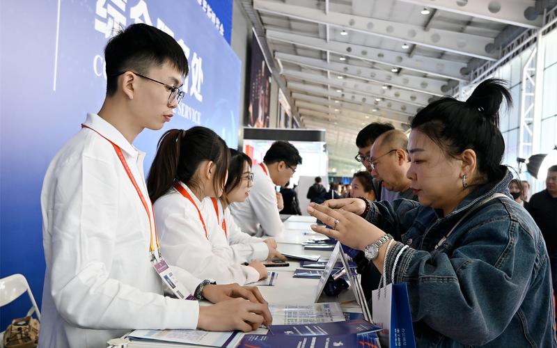 会展服务：推动创新与交流的桥梁